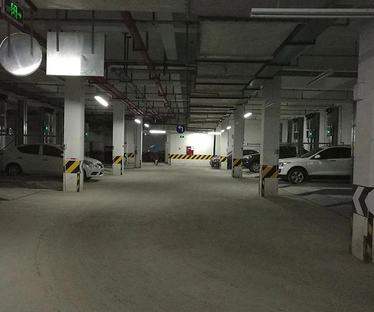 雙層簡易升降機(jī)械式停車位過驗收.jpg