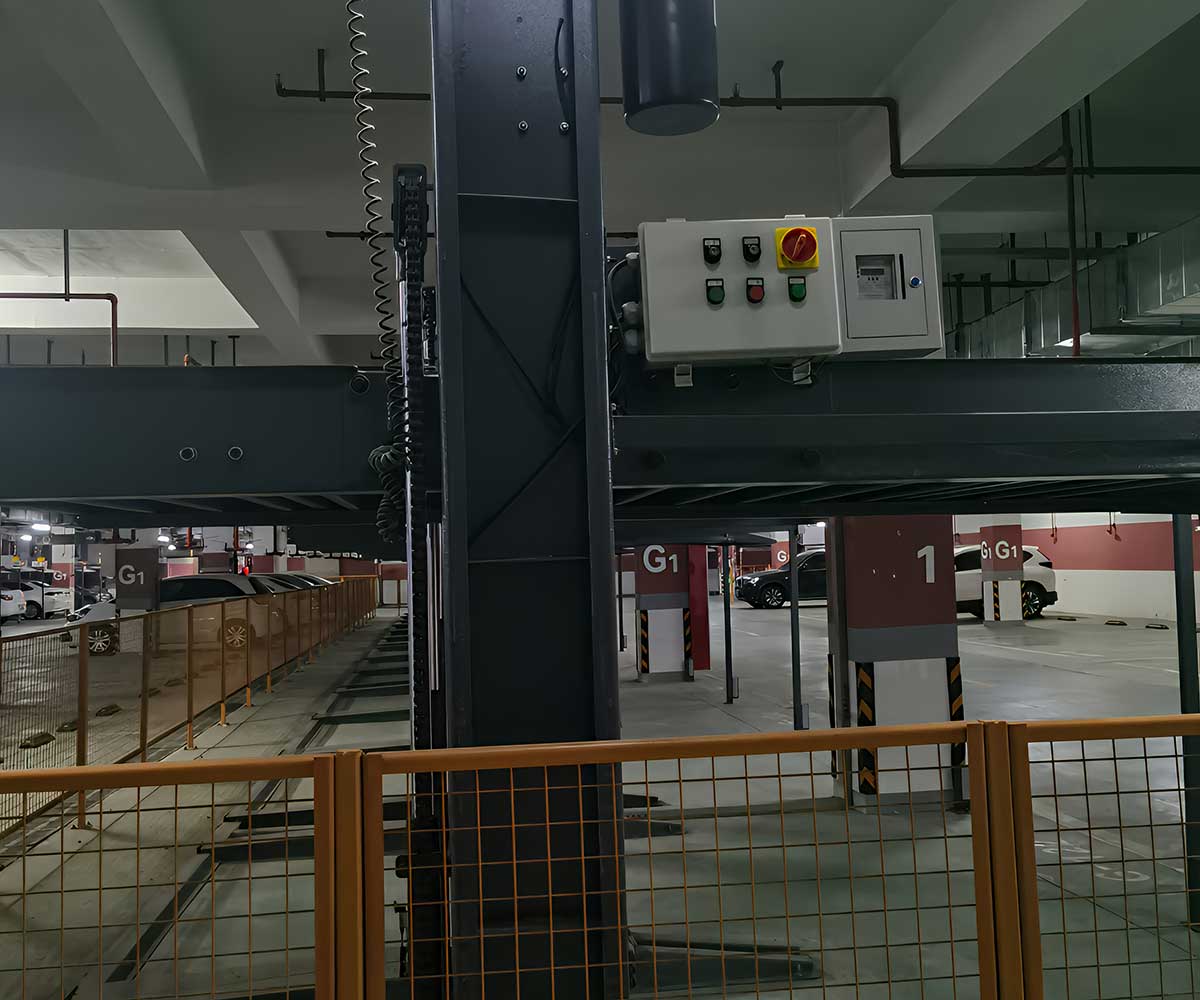 二手簡易升降停車設備出入口設備操作指南